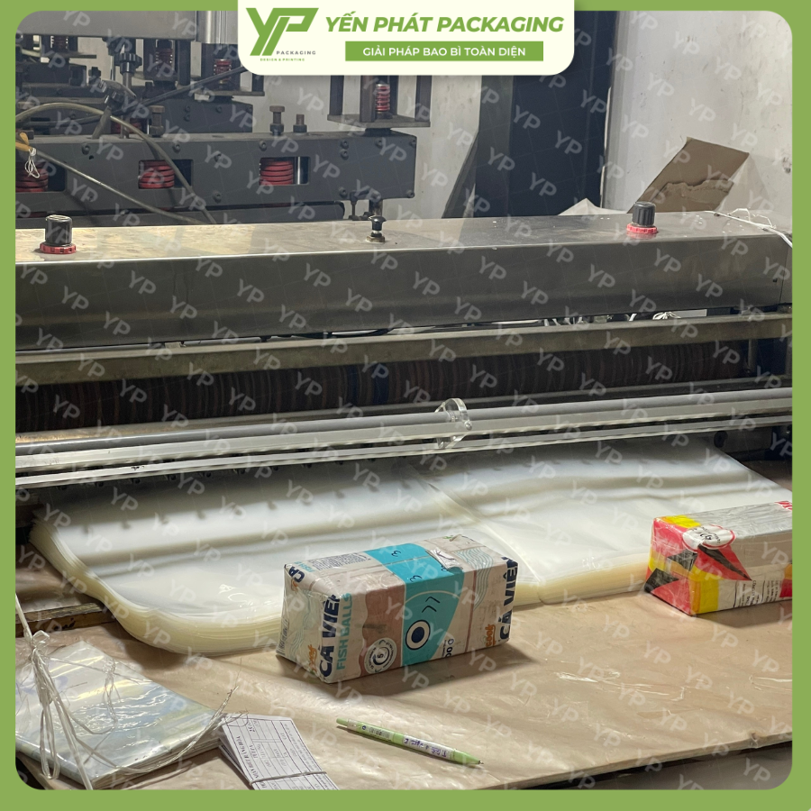 xuong-bao-bi-yen-phat-san-xuat-da-dang-bao-bi-hut-chan-khong