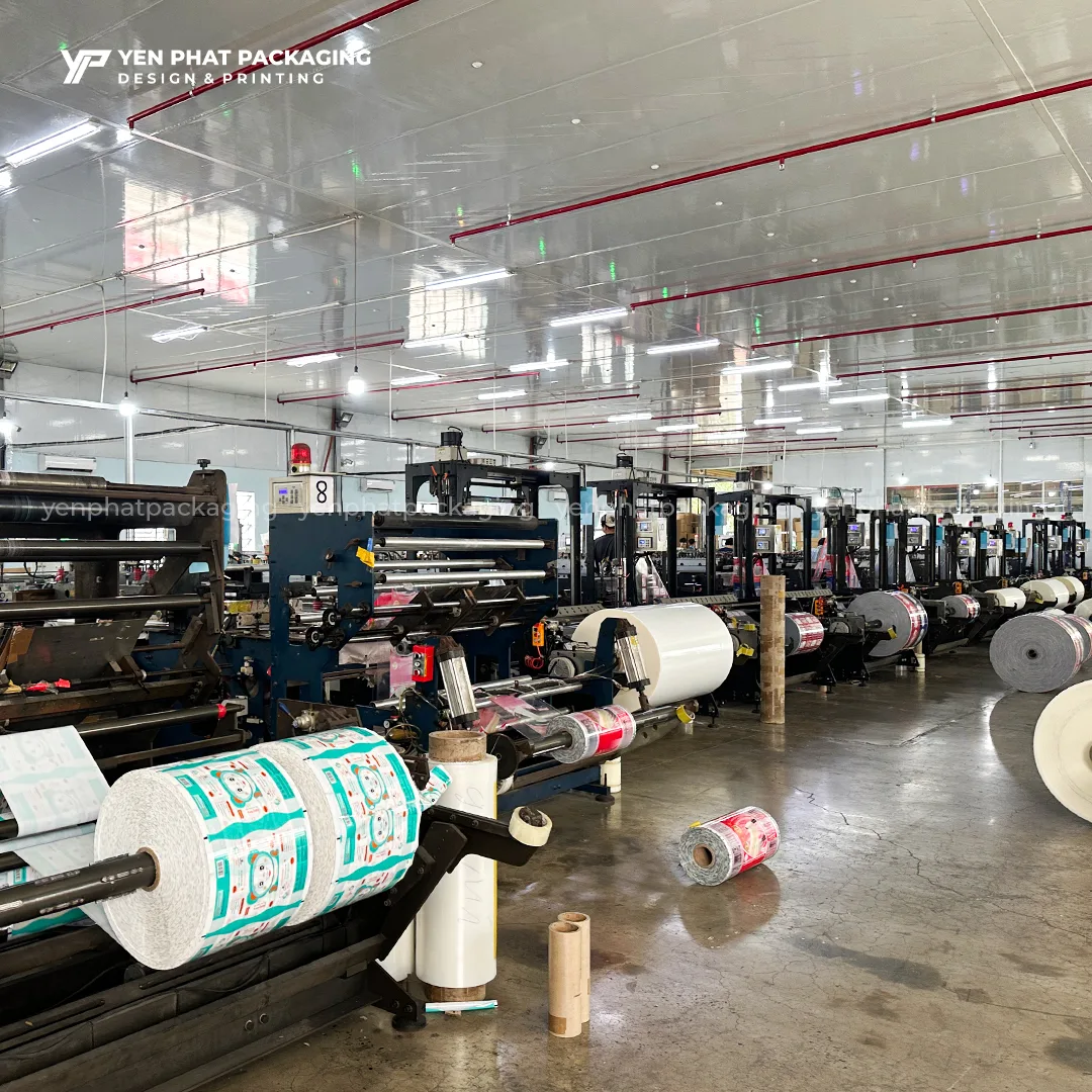 Toàn Cảnh Năng Lực Sản Xuất Tại Nhà Máy Công Ty TNHH Sản Xuất Bao Bì Yến Phát Có Gì Đặc Biệt? 2 hinh anh nha may yen phat packaging 2